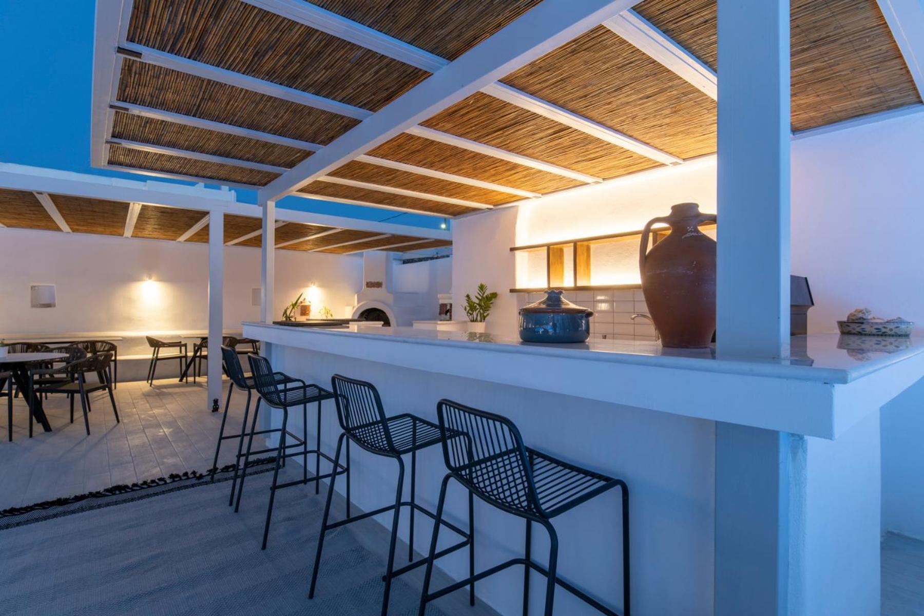 Quartano Suites By Heliessa, Adults Only Náusza Kültér fotó