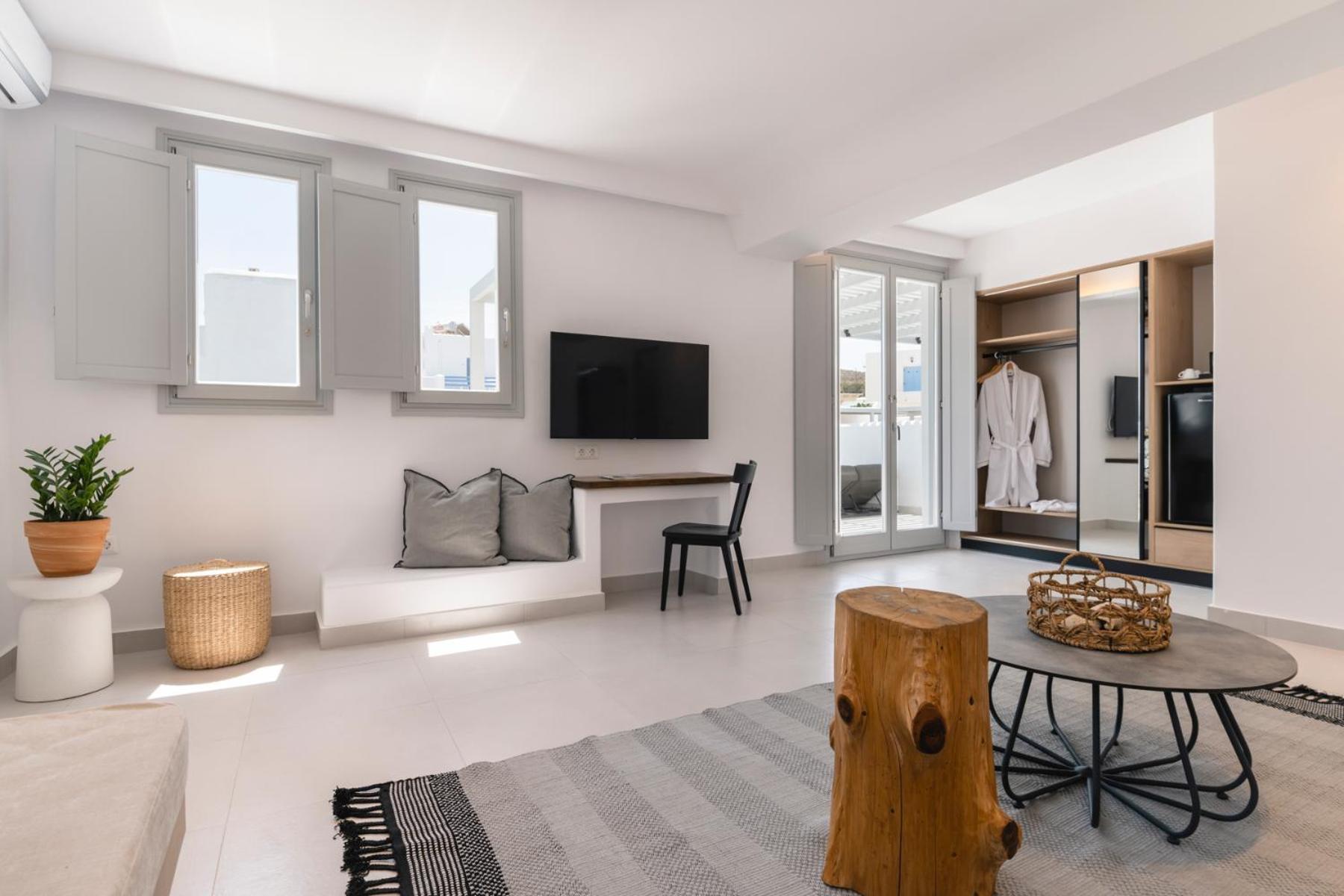 Quartano Suites By Heliessa, Adults Only Náusza Kültér fotó