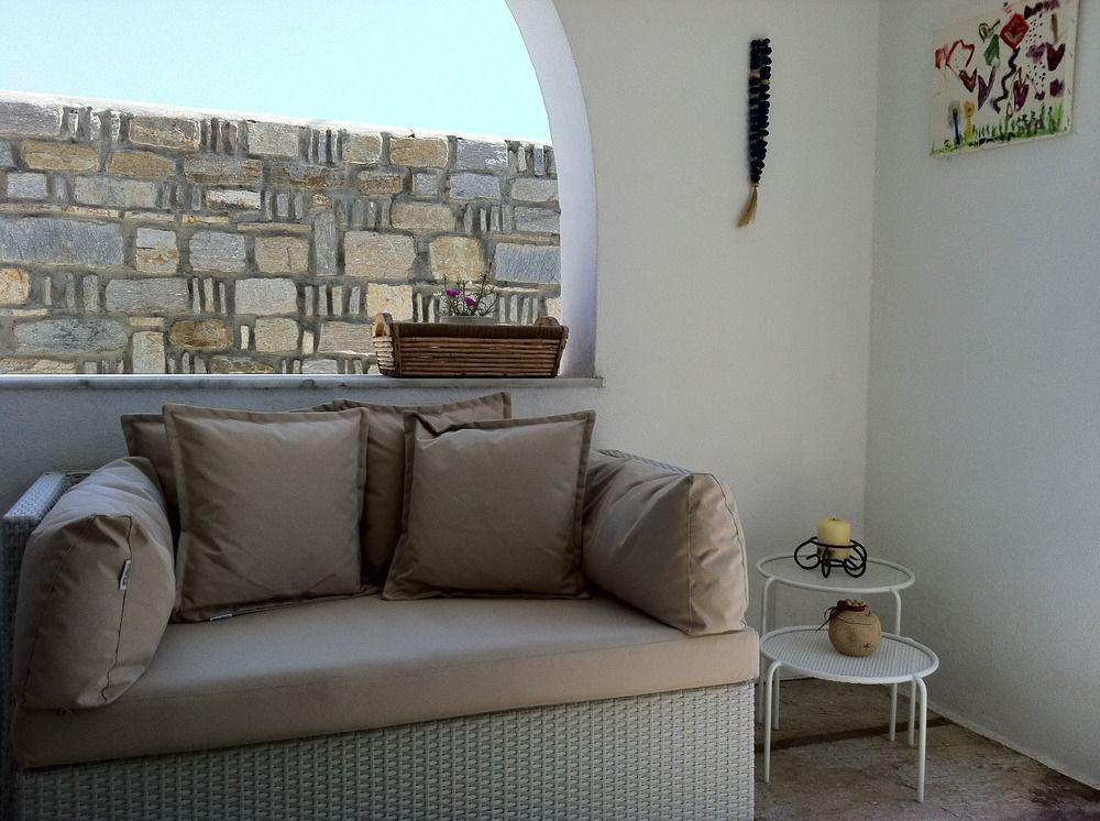 Quartano Suites By Heliessa, Adults Only Náusza Kültér fotó